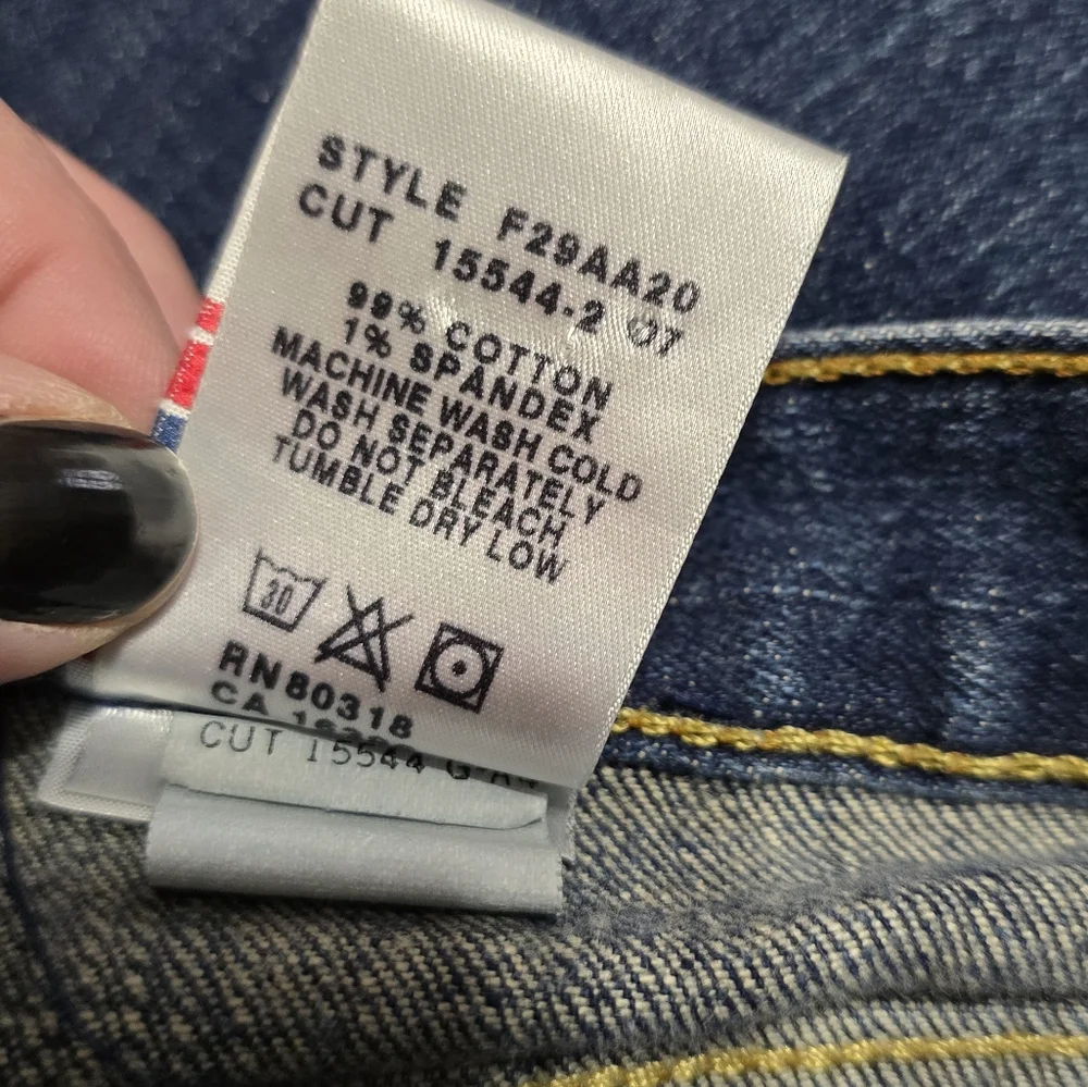 Y2K Lucky Brand Mid-Rise Flare Jeans, Medium-Dark Wash, Size 8, EUC!